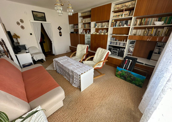 Tehlový 3-izbový byt v centre Spišskej Novej Vsi s možnosťami na prerábanie